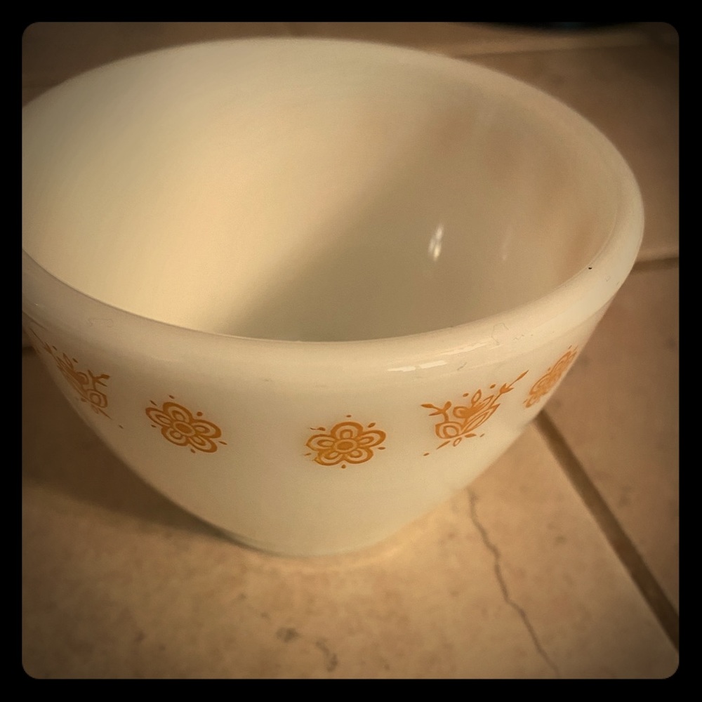 ✨Vintage✨ Corningware golden butterfly sugar bowl